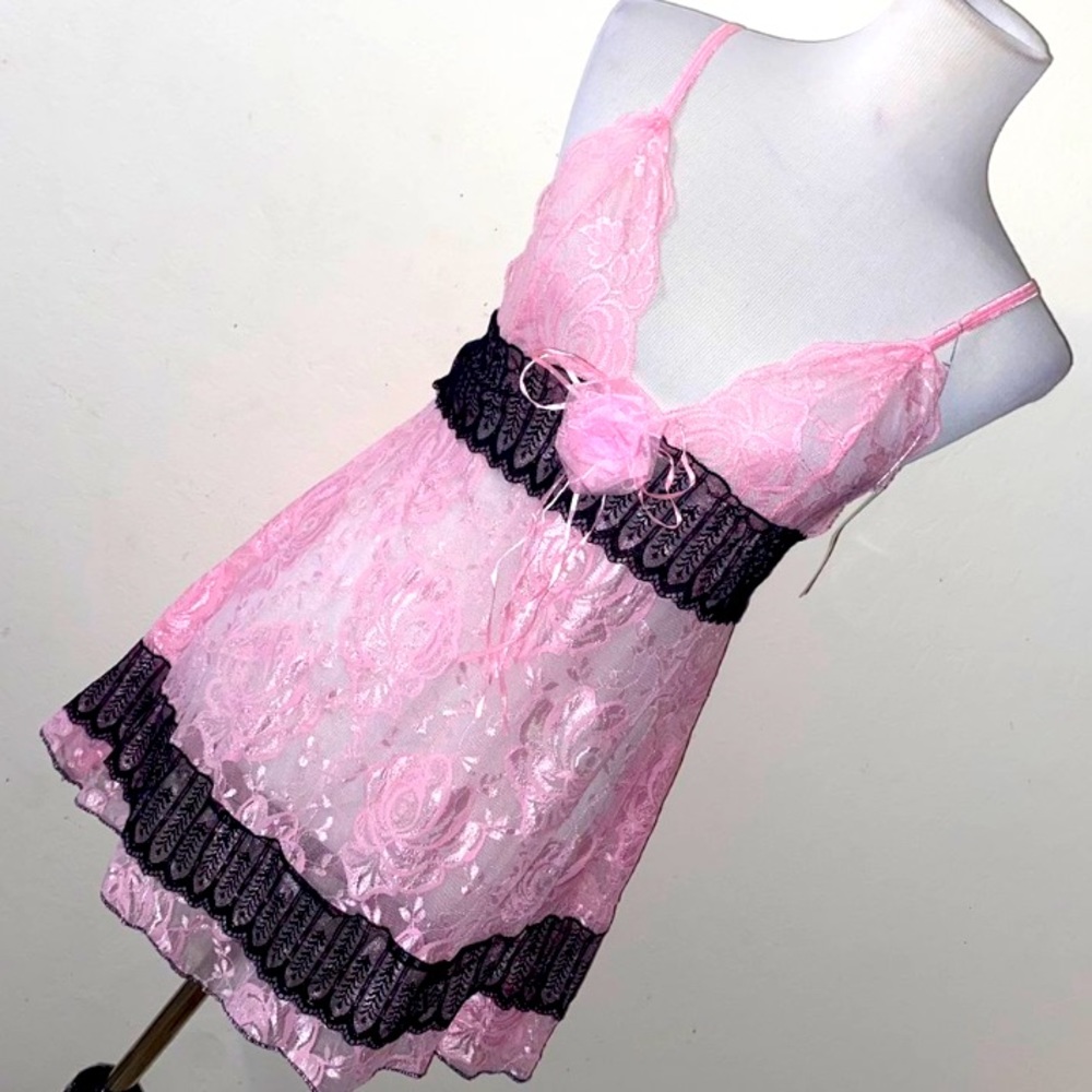 🖤🤍BABY PINK ROSE LINGERIE DRESS💖🌷